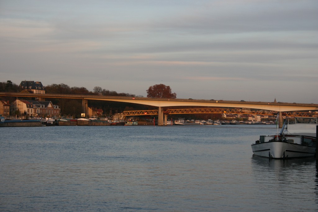 IMG_0219_pont_conflans_sainte_honorine PARIS à NU